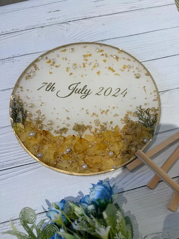 Flicker Colors - Resin Art Studio in Bangalore | Varmala Preservation | Flower Preservation | Resin wall Clock