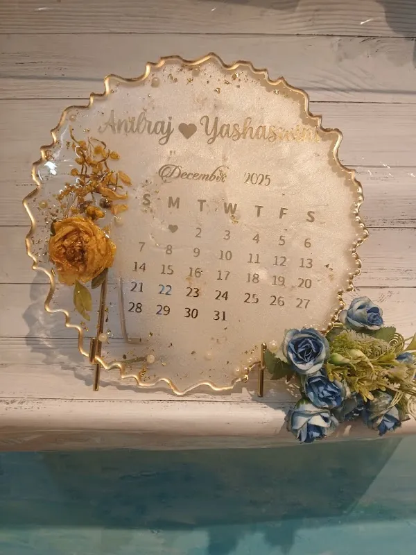 Flicker Colors - Resin Art Studio in Bangalore | Varmala Preservation | Flower Preservation | Resin wall Clock