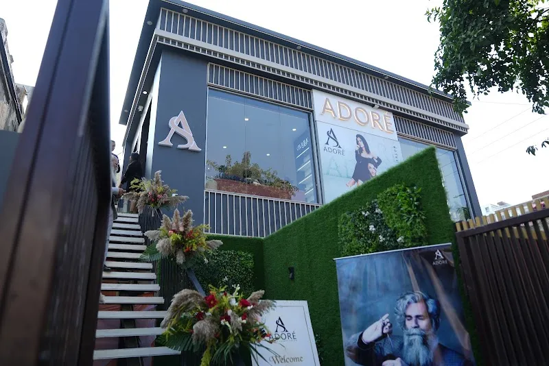 Adore - Unisex Luxury Salon