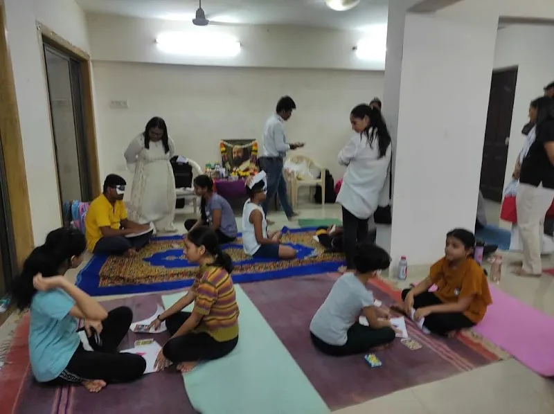 Art Of Living Yoga Classes