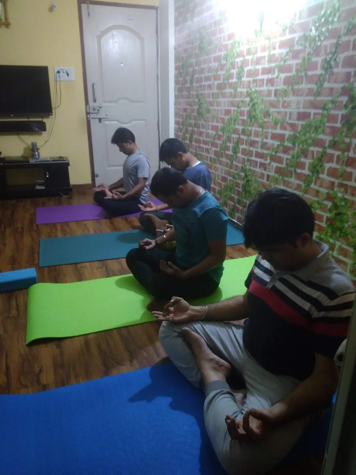 YOGAnjali Studio