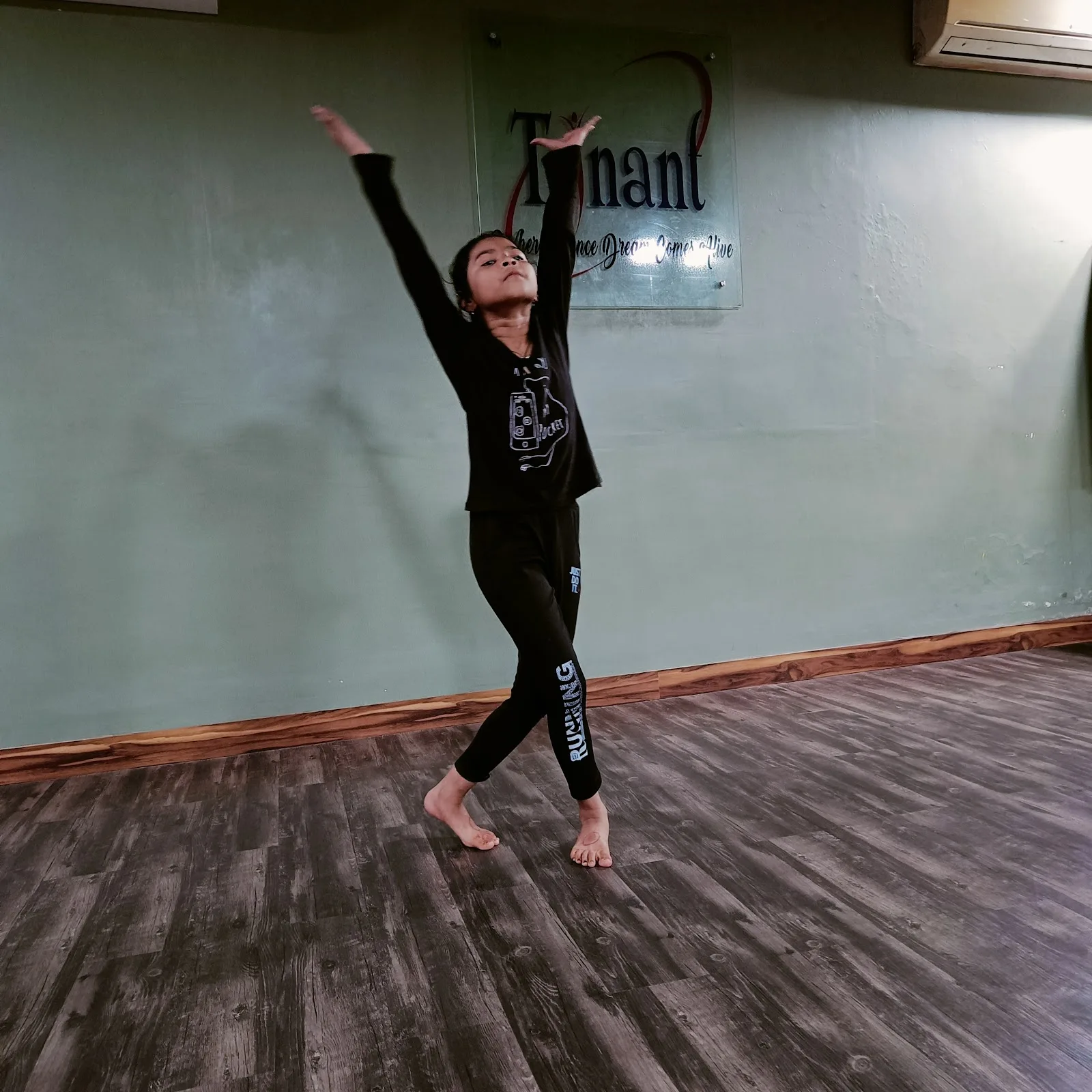 Trinant Dance Academy || Best Dance Academy In Guwahati || Best Dance Class In Guwahati