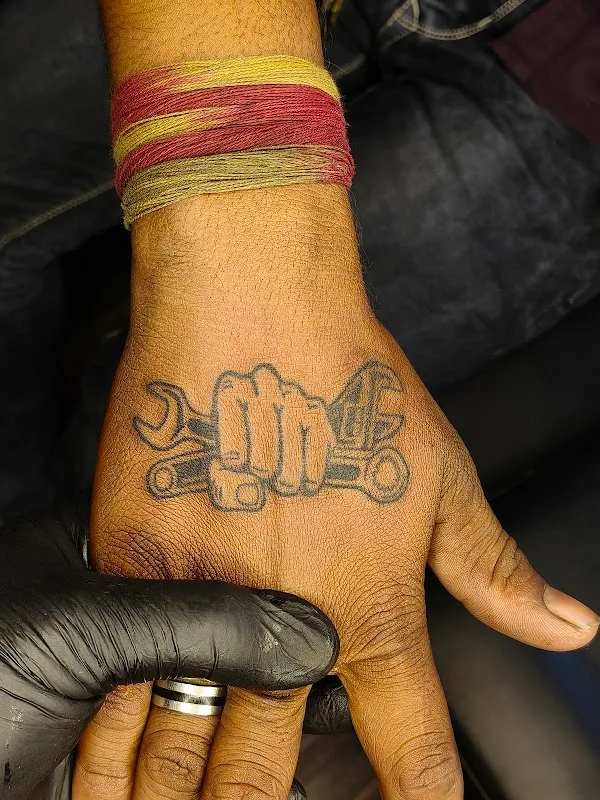 Artist Tattoo And Art Studio