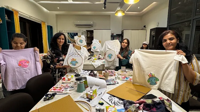 Rang Saaz by Surabhi | Resin Art | Fabric Painting