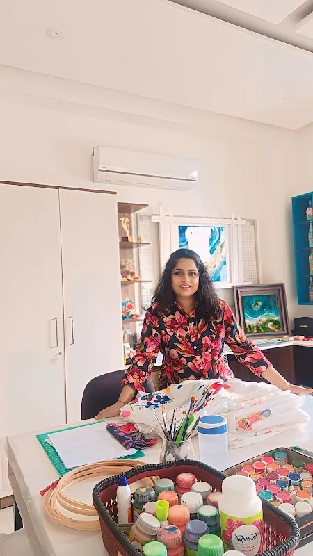Rang Saaz by Surabhi | Resin Art | Fabric Painting