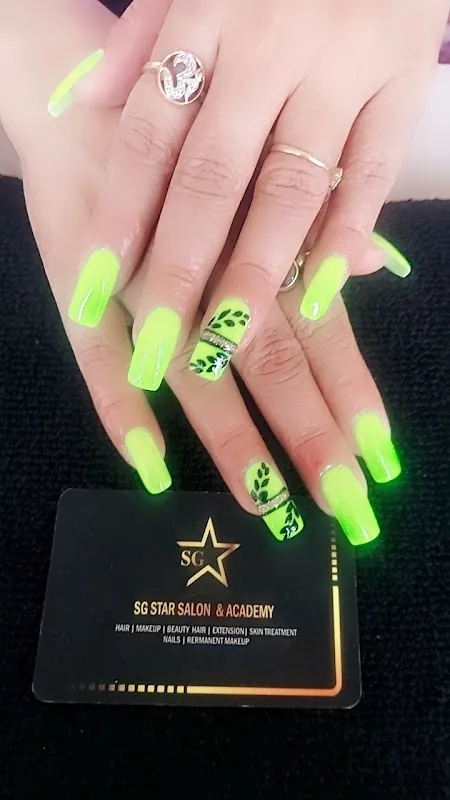 SG Star Salon & Academy