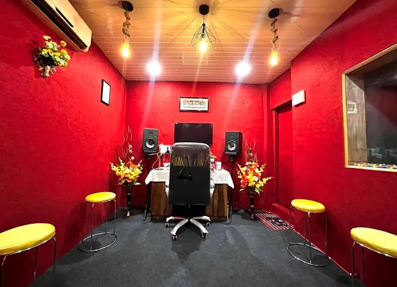Sound Box Studio & Jamming Studio