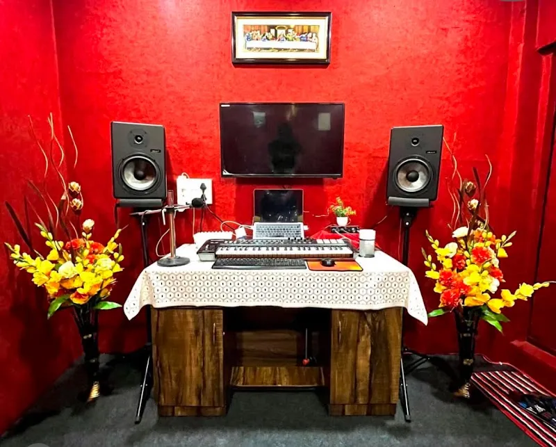 Sound Box Studio & Jamming Studio