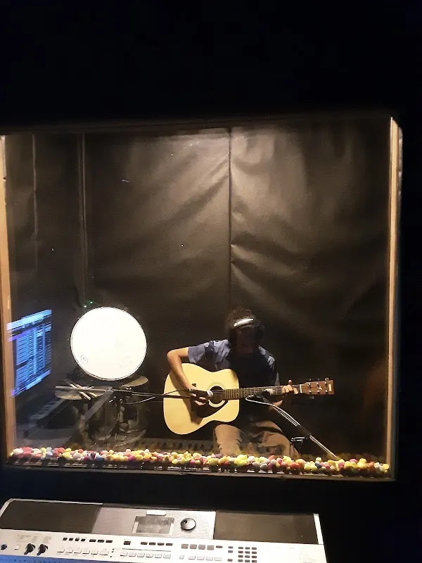 Sound Box Studio & Jamming Studio