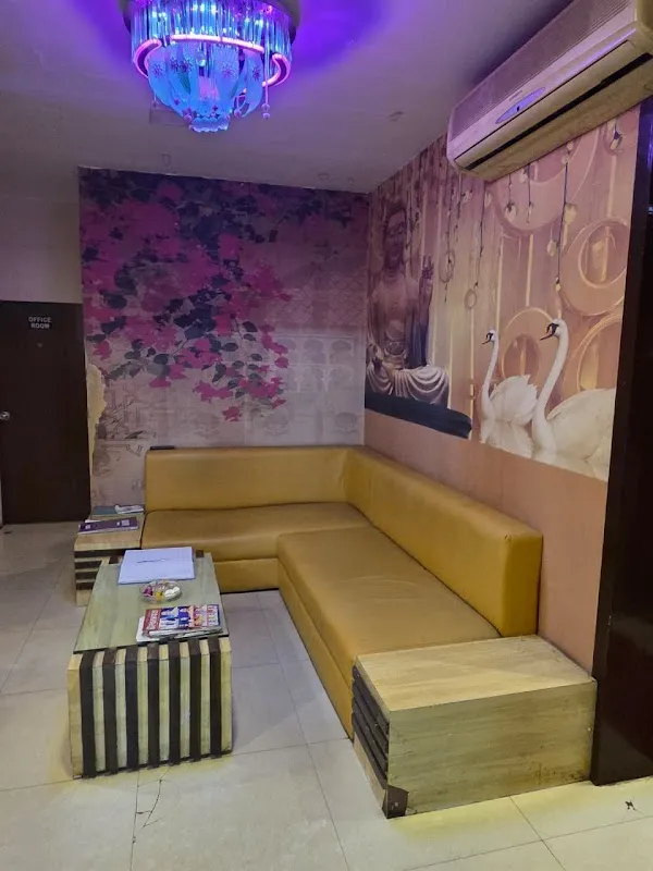 Suhasini Spa