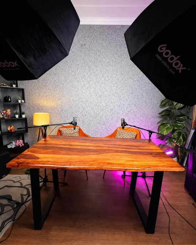 Spettro Studios for Creators | Best Podcast Space for Rent | Affordable Podcast Studio for Rent in West Delhi