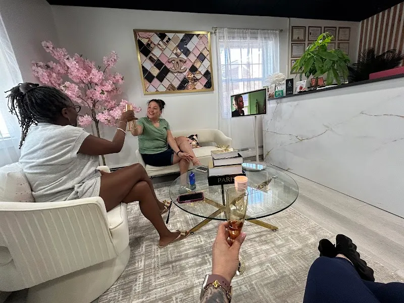 Jaylee’s Beauty Lounge
