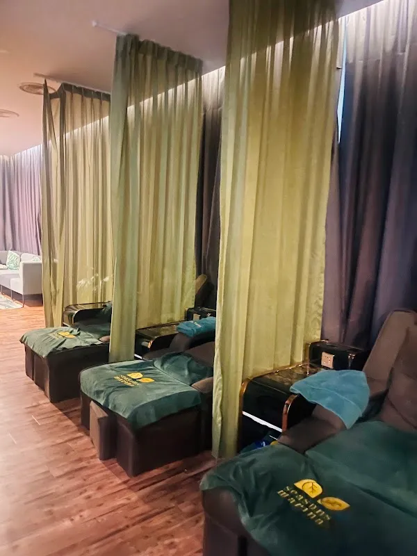 Seasons Marina Spa