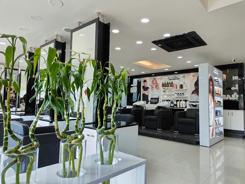 CHANGE Salon