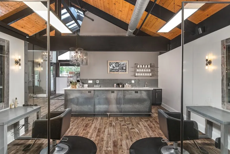 Niki Moon Salon & Spa