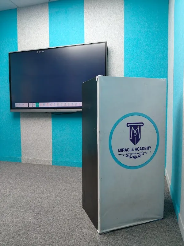 LEVEL UP STUDIO