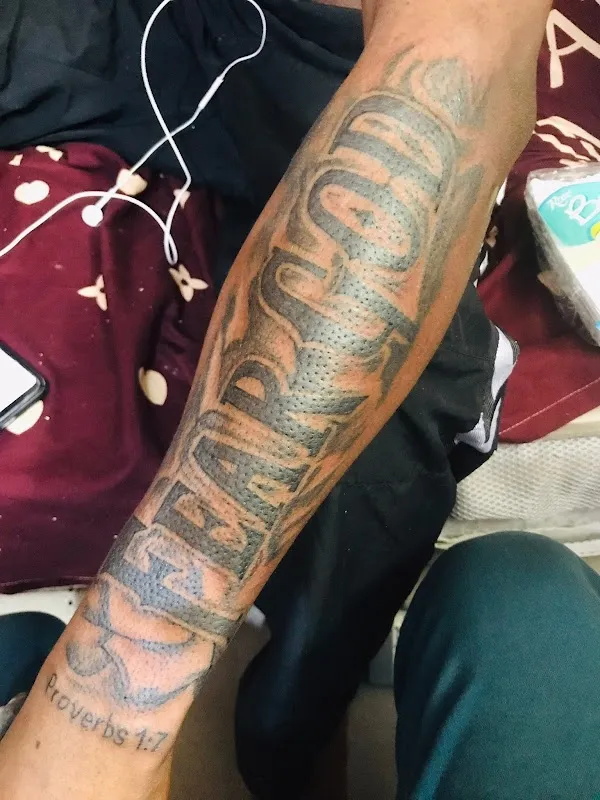Magnifique tattoo ink