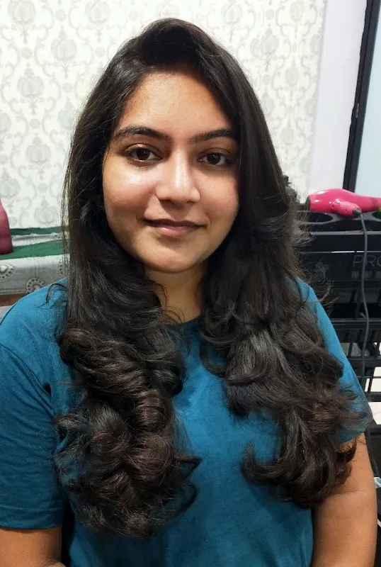 Pradnya Hair and Beauty Salon
