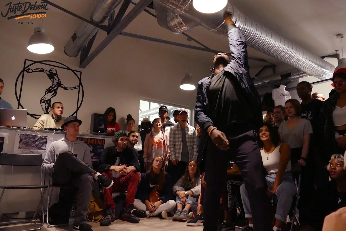 Juste Debout School Paris