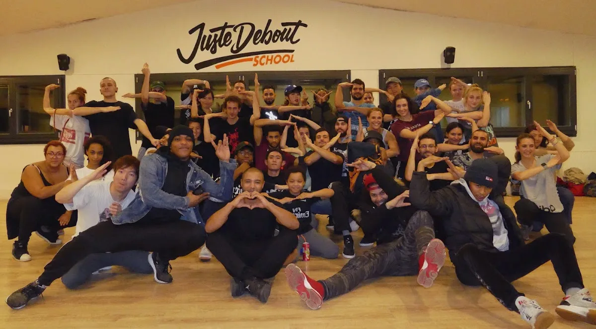 Juste Debout School Paris