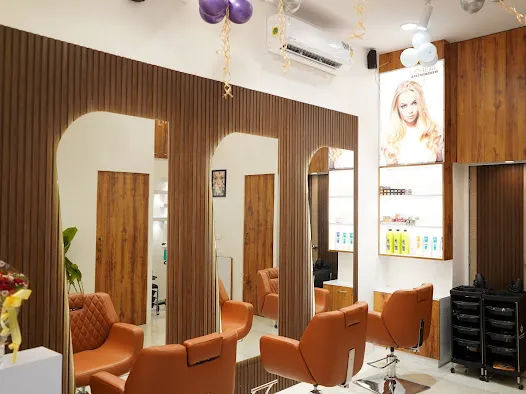 Ann Unisex Salon