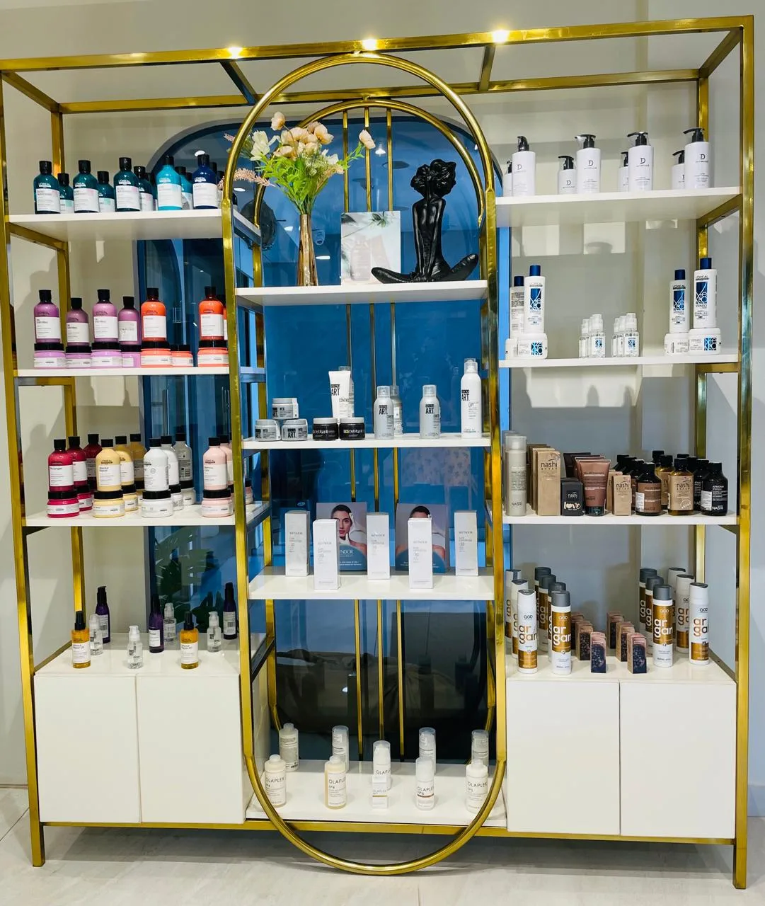 Essentia The Salon Lounge - Unisex Hair & Beauty Salon in Attapur, Hyderabad