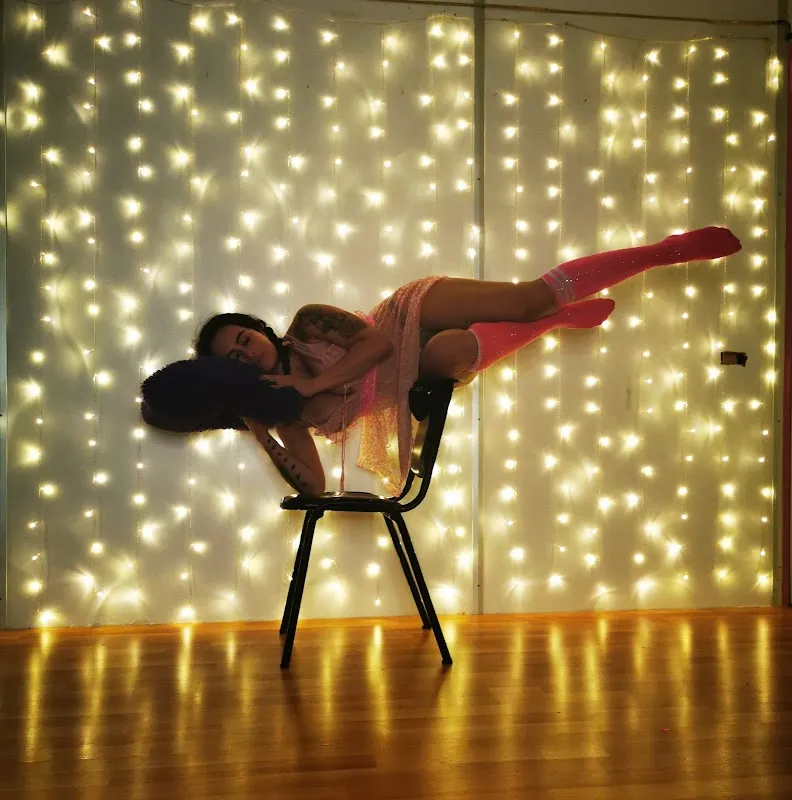 Studio Dance - Eva Quezada