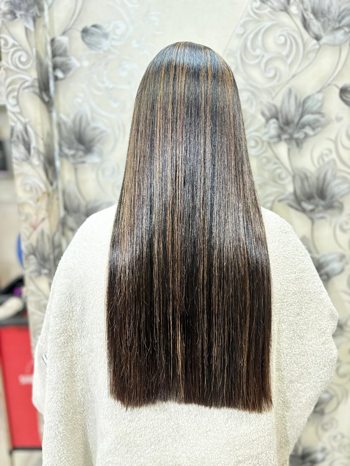 RELAXOLOGY PROFESSIONAL'S HAIR & BEAUTY STUDIO