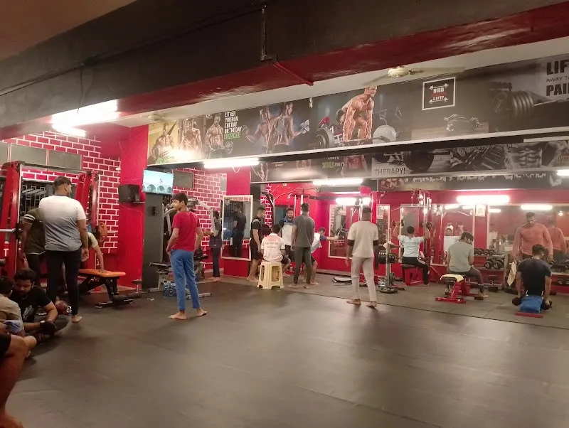 PARESH BODY CLUB MURBAD