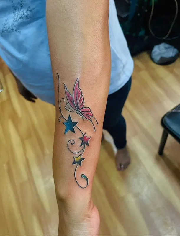 B Tattoo Artist Studio, Professional Tattoo Shop & Piercing Parlours in Kalyan