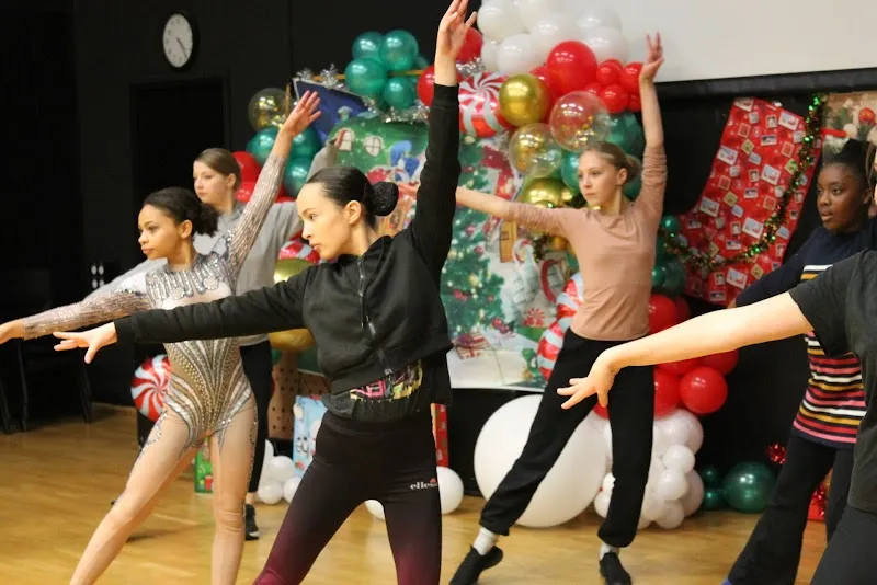Dance With Us - Dance School