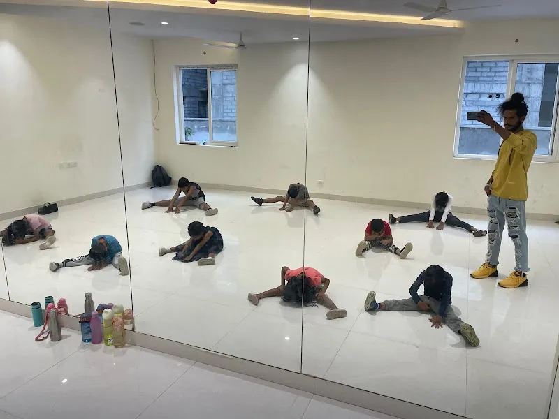 sms dance zone