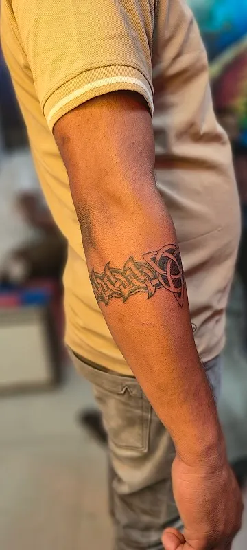 Tattoo Sid Studio & Kritika Mehndi Artist