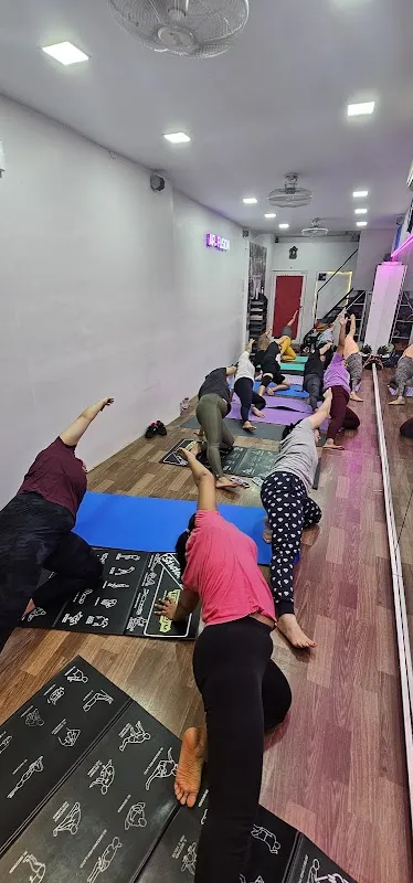 AR Fusion Dance & Fitness Classes | Zumba, Hip Hop in Dahisar