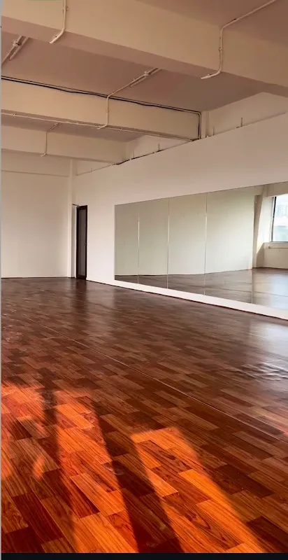 Aura the dance studio