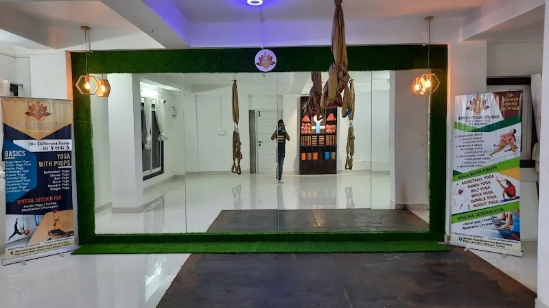 SMILE YOGA STUDIO
