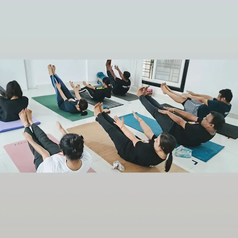 SMILE YOGA STUDIO