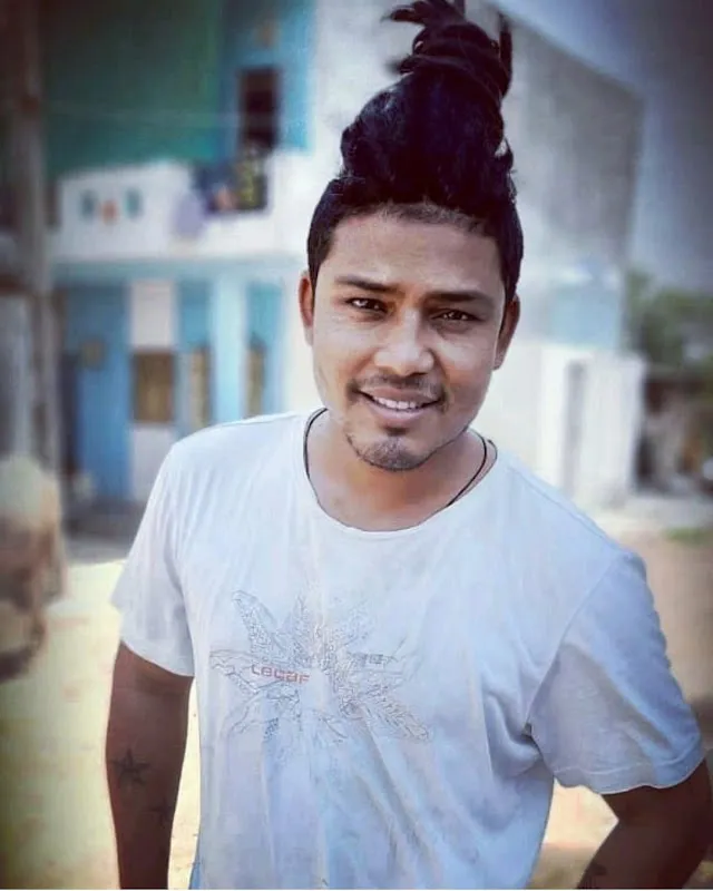 Bob Cru Tattoo Dreadlocks N Piercings Home In Ahmednagar Branch