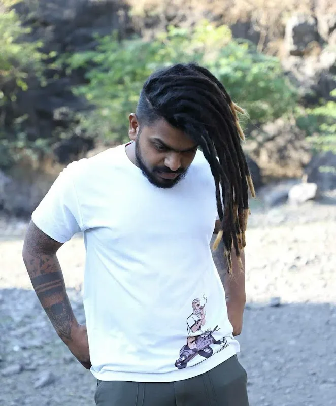 Bob Cru Tattoo Dreadlocks N Piercings Home In Ahmednagar Branch