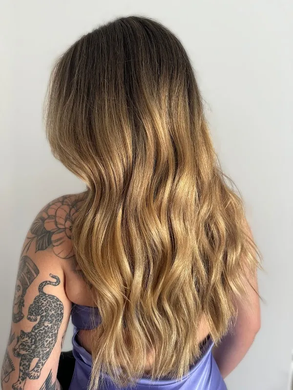 Alex Maree hair studio