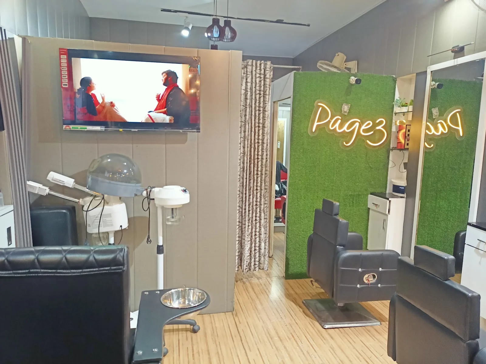 Page 3 unisex salon
