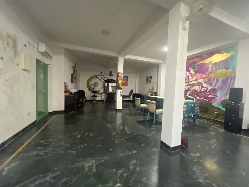 Hauz Khas Studio - Tattoo & Piercing