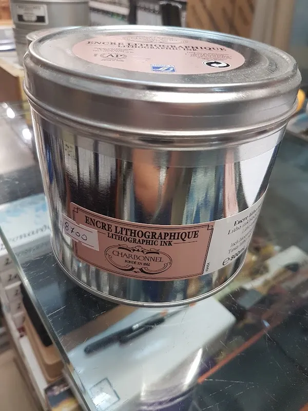 DKullolli Art Studio
