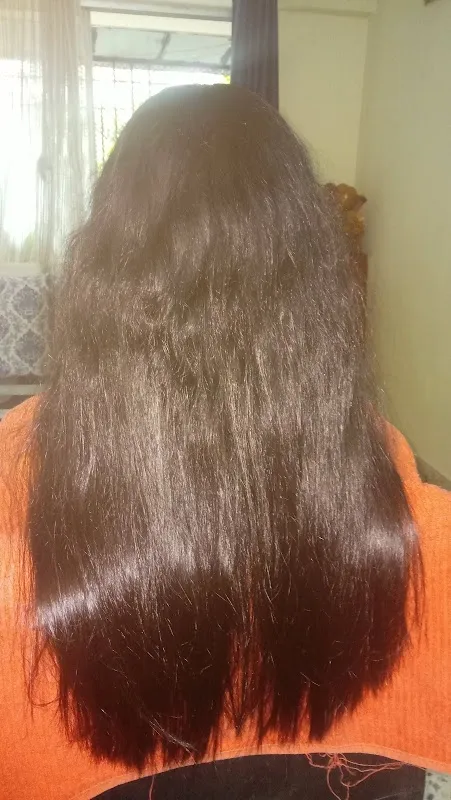 D V Salon Home Service