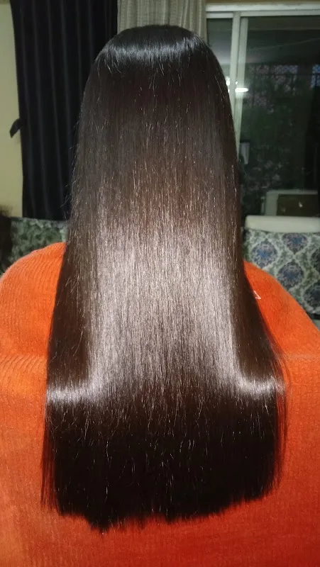 D V Salon Home Service