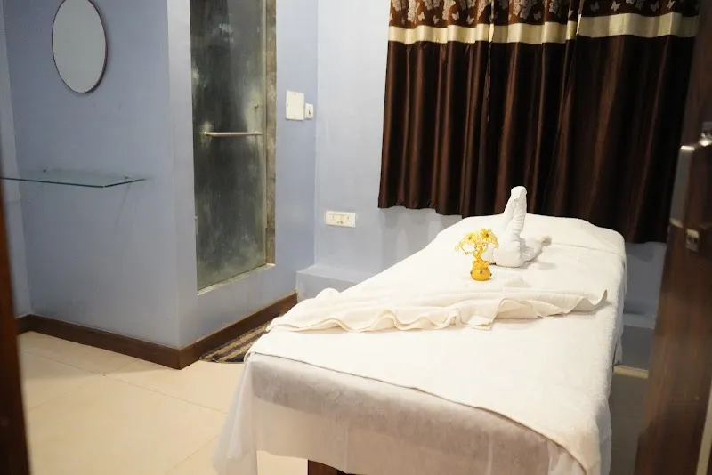 Page Spa &Saloon