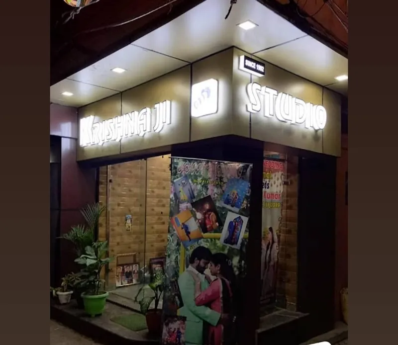Krishna photo studio Gali No 14A