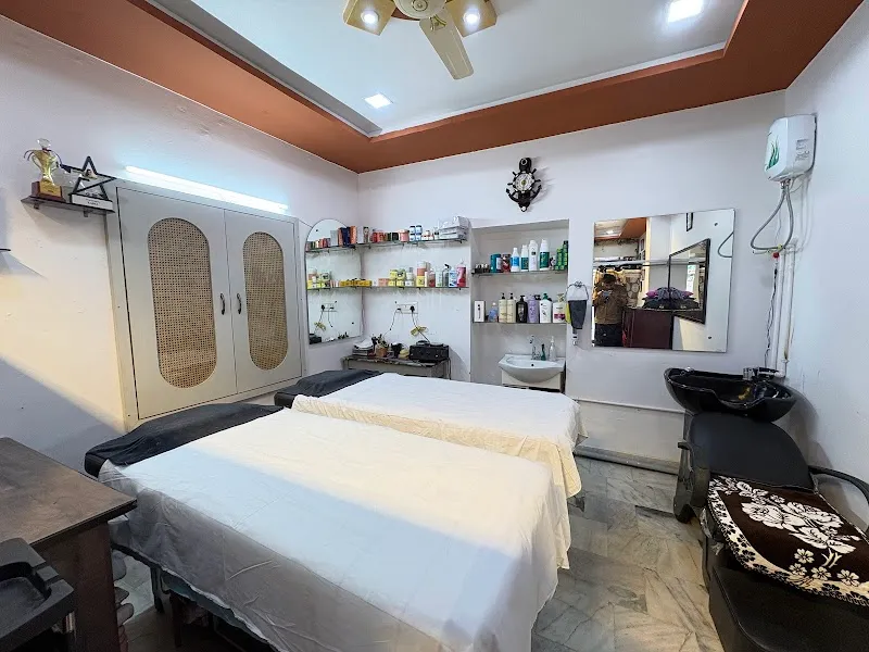Ladli Makeover Royal Beauty Salon