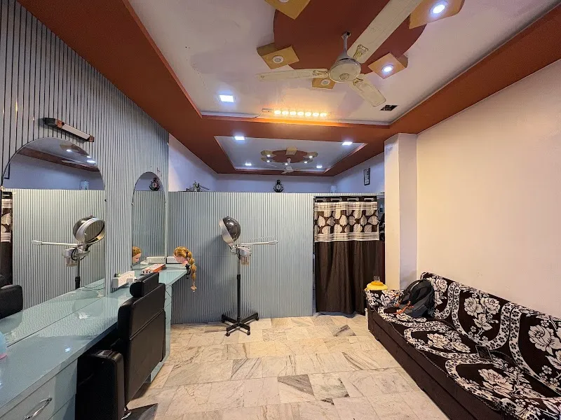 Ladli Makeover Royal Beauty Salon