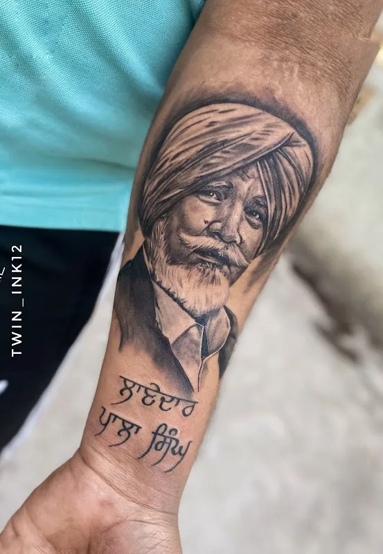 Twin ink tattoo and drawing studio